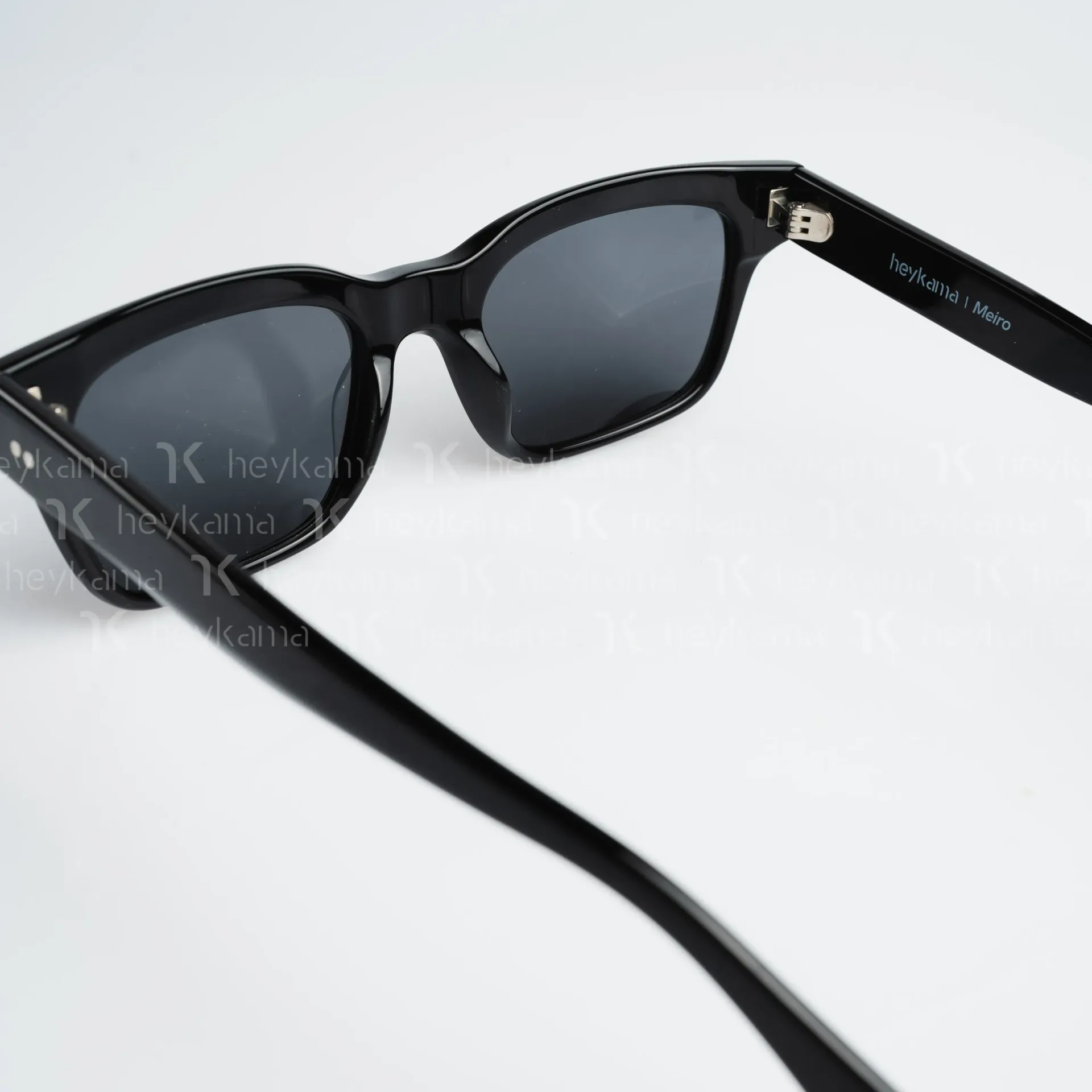 Shades of Meiro - Image 4